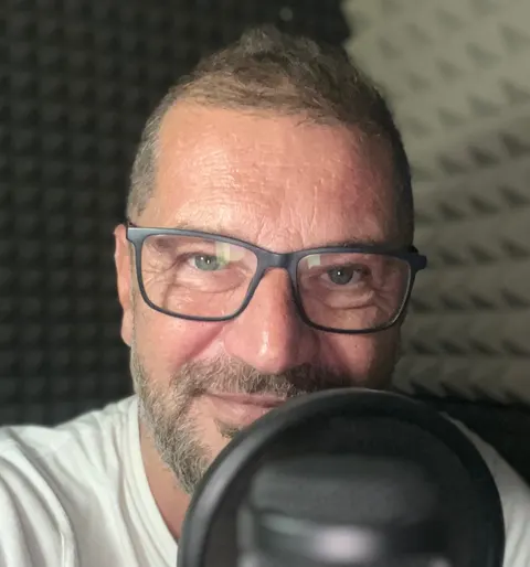 Sprecher Jozef – Sprecherkartei von RPM Studio